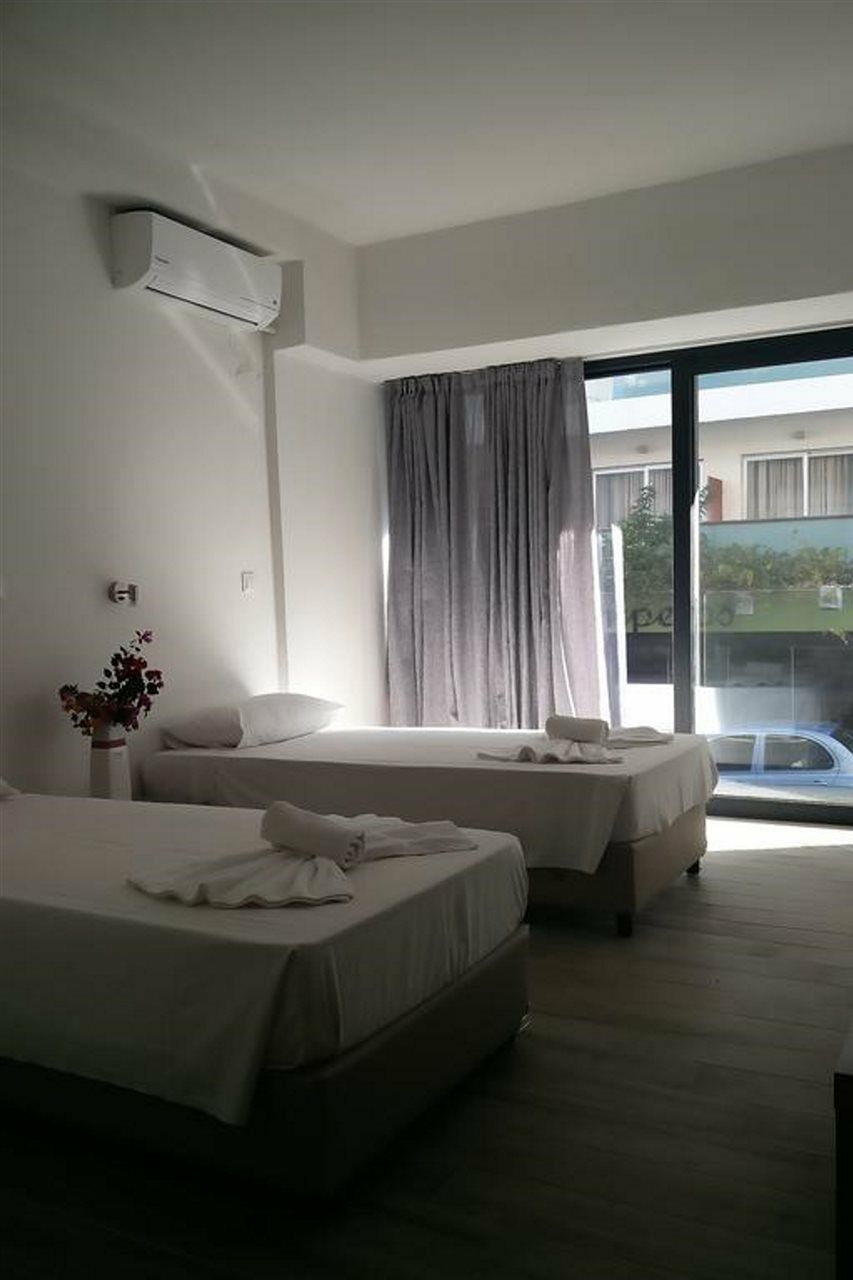 New York Hotel 2*